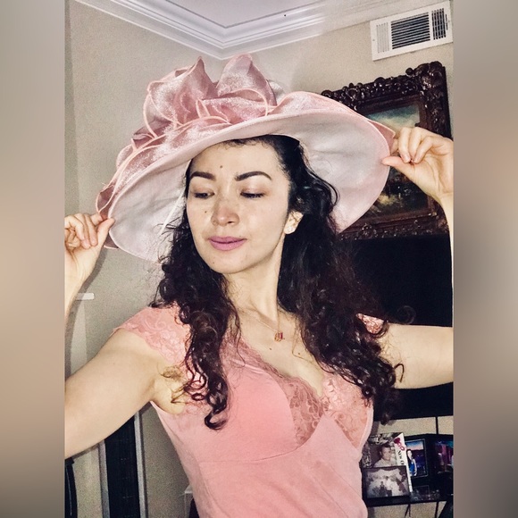 Meet your Posher, Abby - Picture 3 of 11